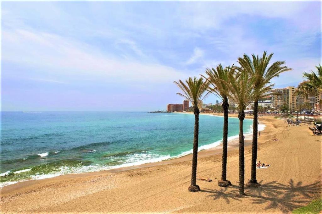 Sea View Apartment In Benalmádena Exterior foto